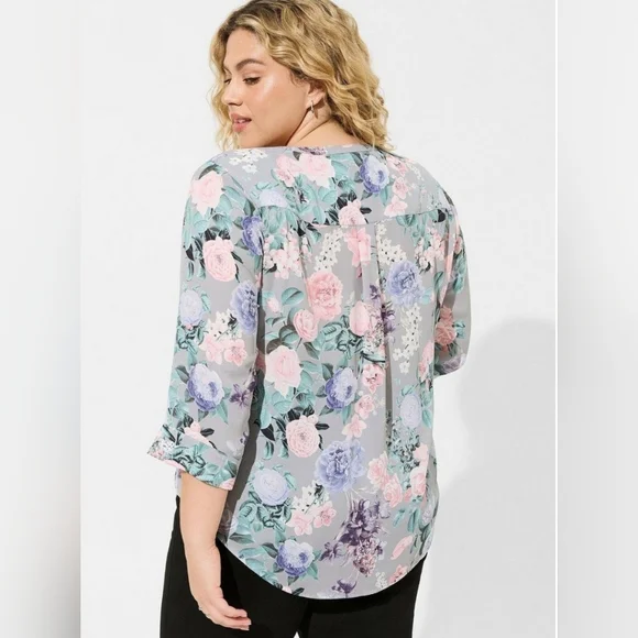 NEW Torrid Harper Georgette Blouse In Harmonic Grey Floral Size 1X 14-16 NWT - Picture 3 of 14
